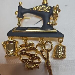 Vintage DANCRAFT Gold and Black Sewing Machine Brooch